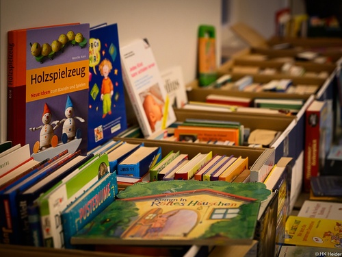 Weihnachtsmarkt Bücherflohmarkt